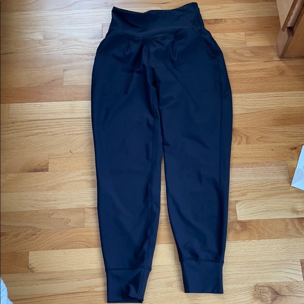 Old Navy High Waisted Elevate Powersoft Joggers - image 2